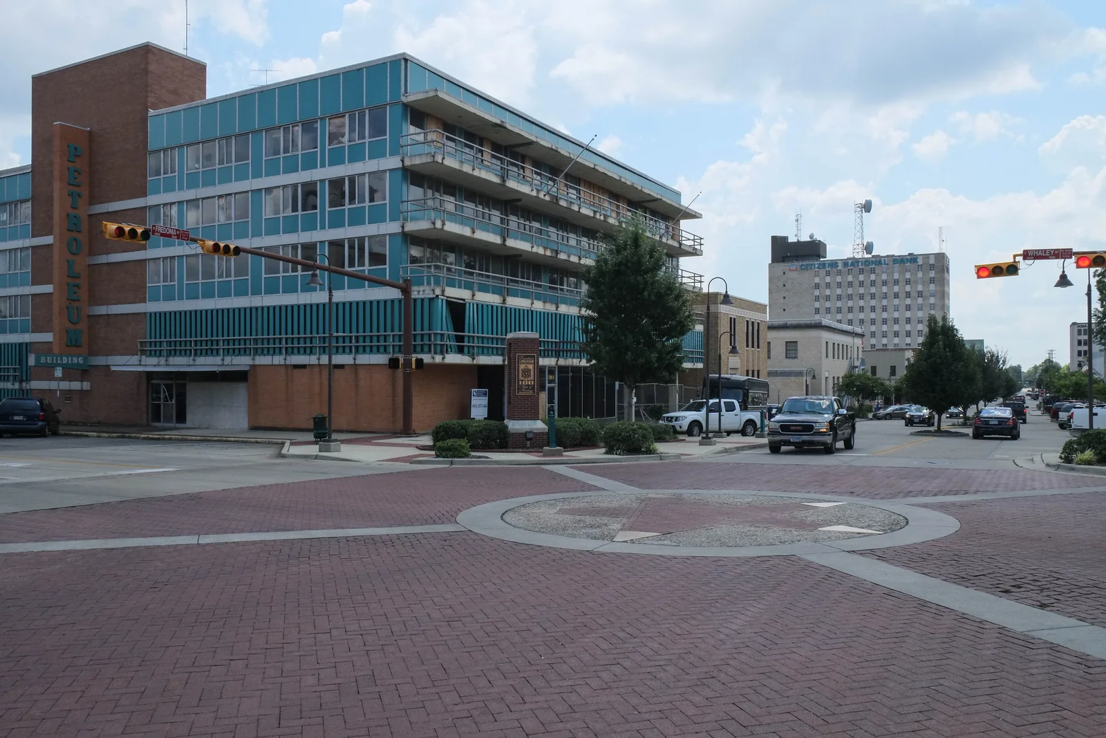 Petroleum Building and the Fredonia/Whaley street intersection