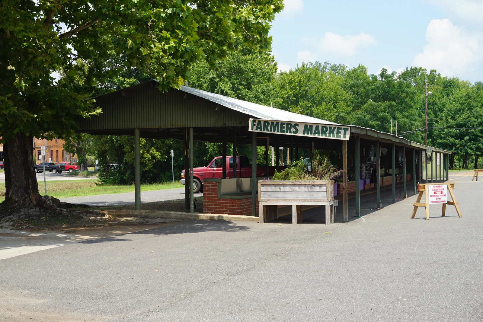 Nacogdoches Farmers Market pavilion
