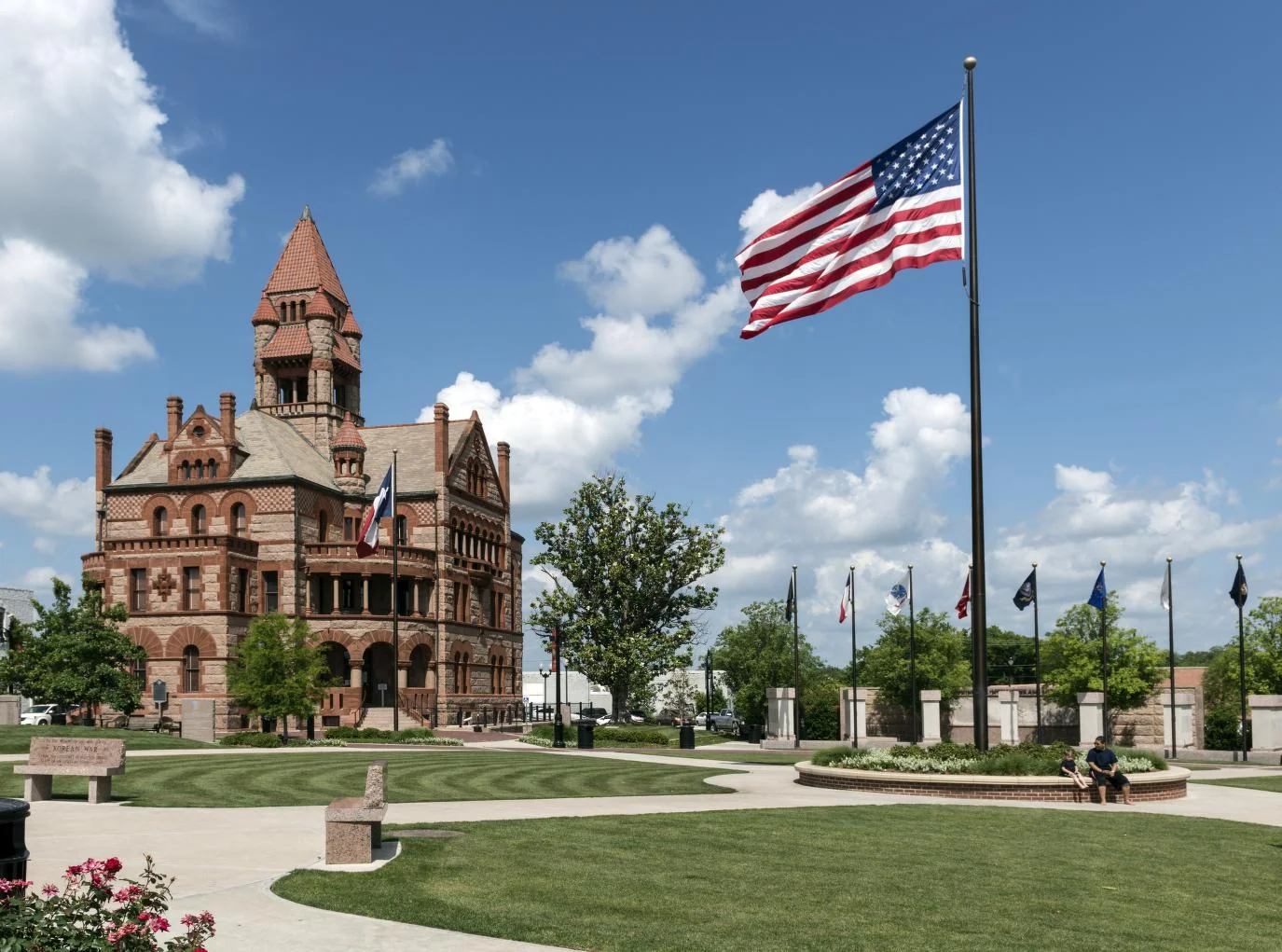 Hopkins County Courthouse and surrounding square in Sulphur Springs, Texas