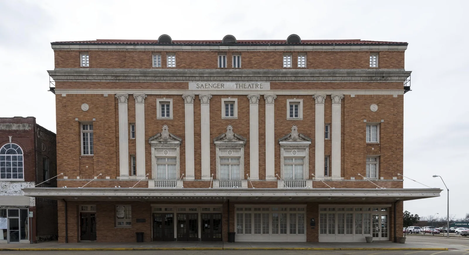 Perot Theatre exterior on the Texas side of Texarkana